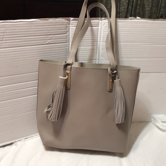 New! Joy and Iman leather tote - Picture 4 of 6